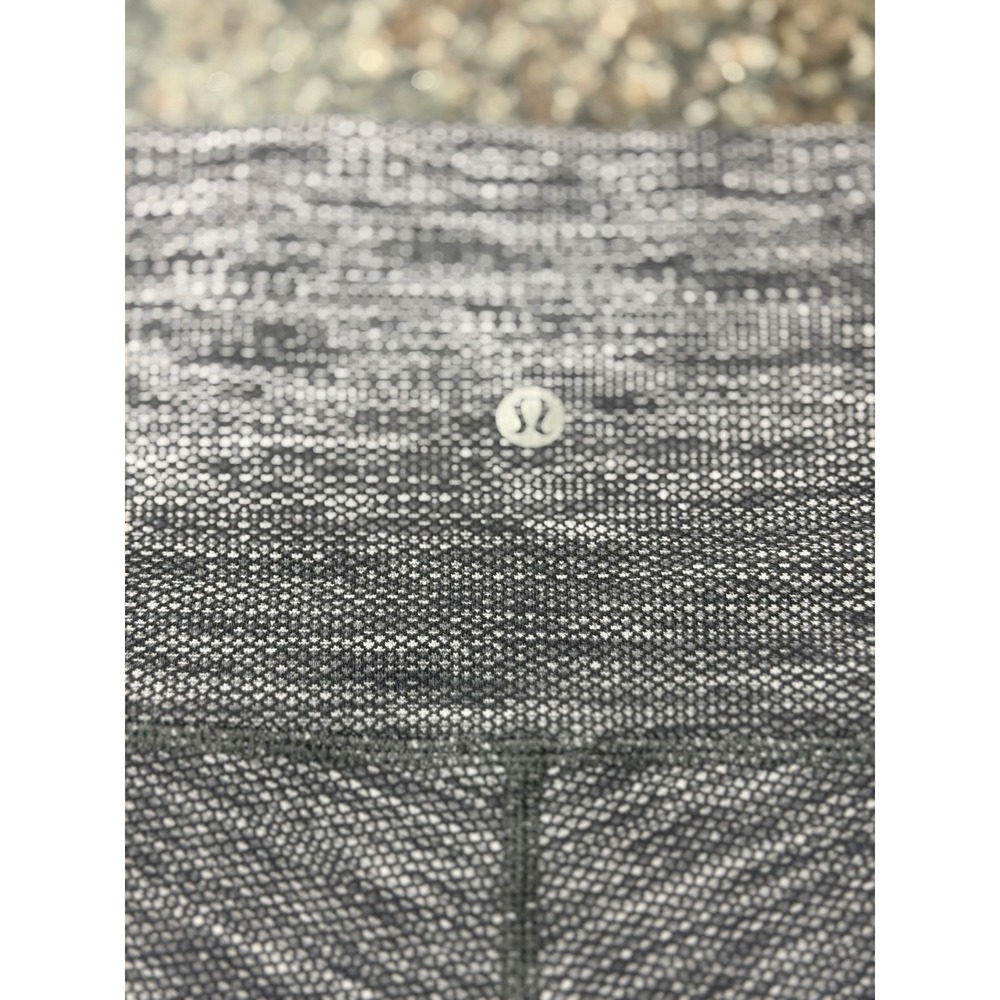 Lululemon Gray Space Dye High Rise Leggings Size 8 Yoga Training Tights